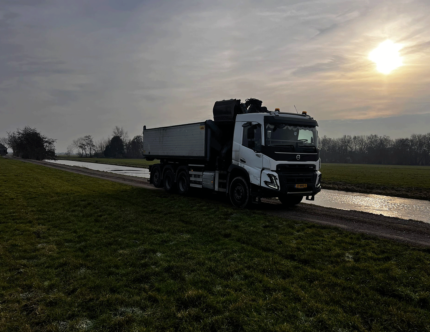 AM-Infra_0002_WhatsApp-Image-2026-02-03-at-10.41.13